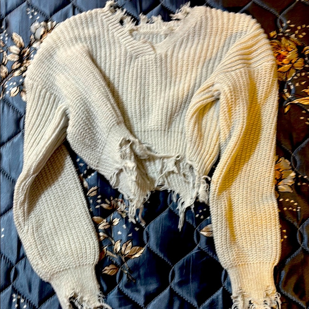 SHEIN Cream V-Neck Chunky Knit Sweater